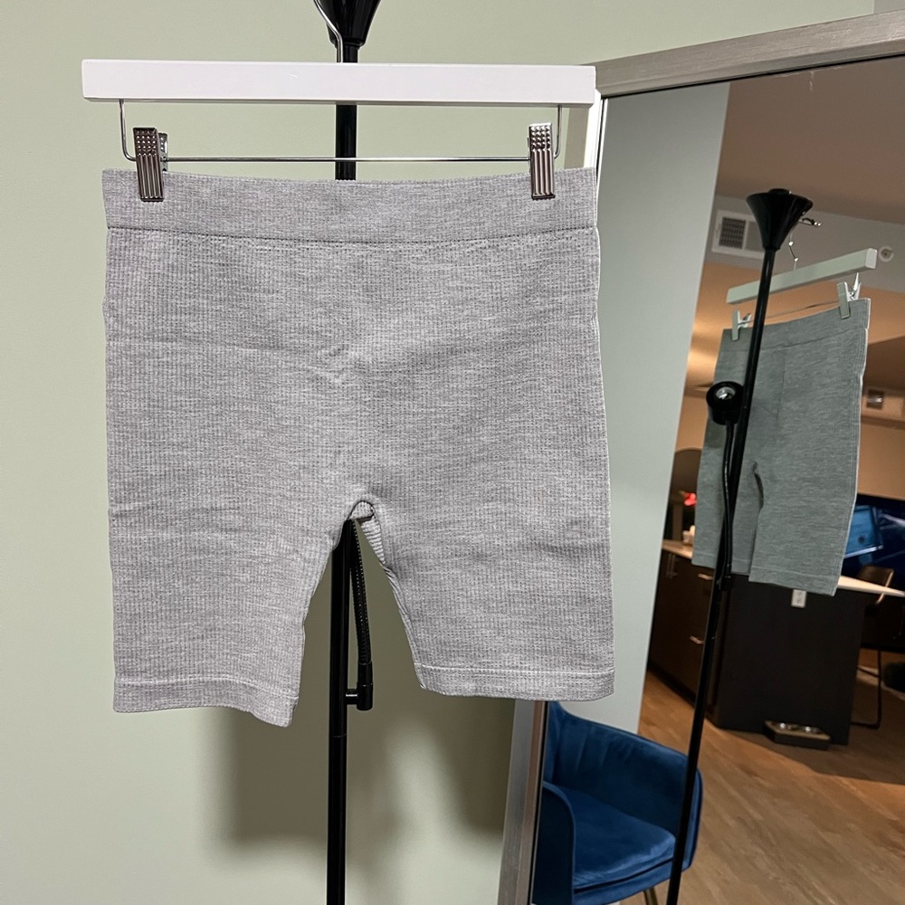 ANWND Lounge Rib Knit Biker Shorts - Gray - M/L